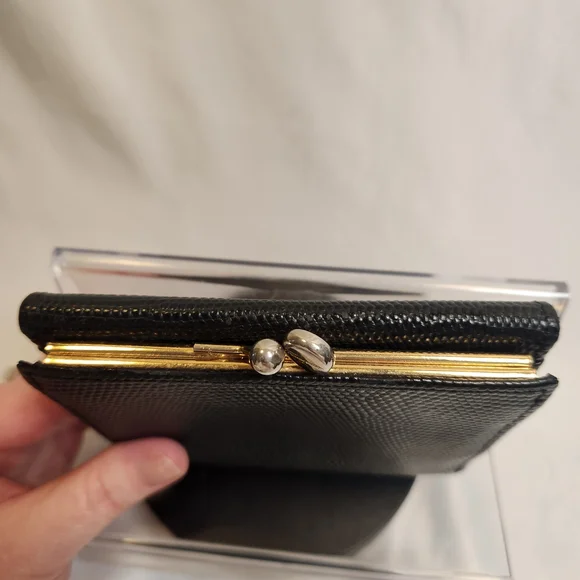 Salvatore Ferragamo Vara Vintage Wallet - Picture 4 of 12